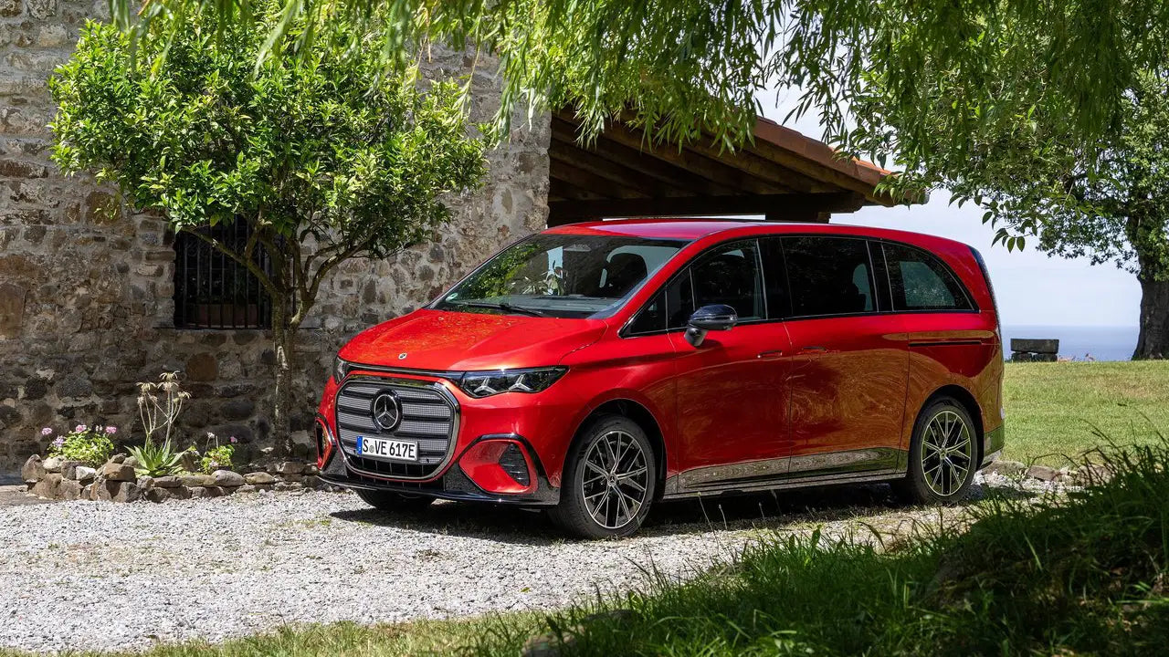 Meet the 2028 Mercedes-Benz VLE: A 400-Mile Electric Lounge on Wheels