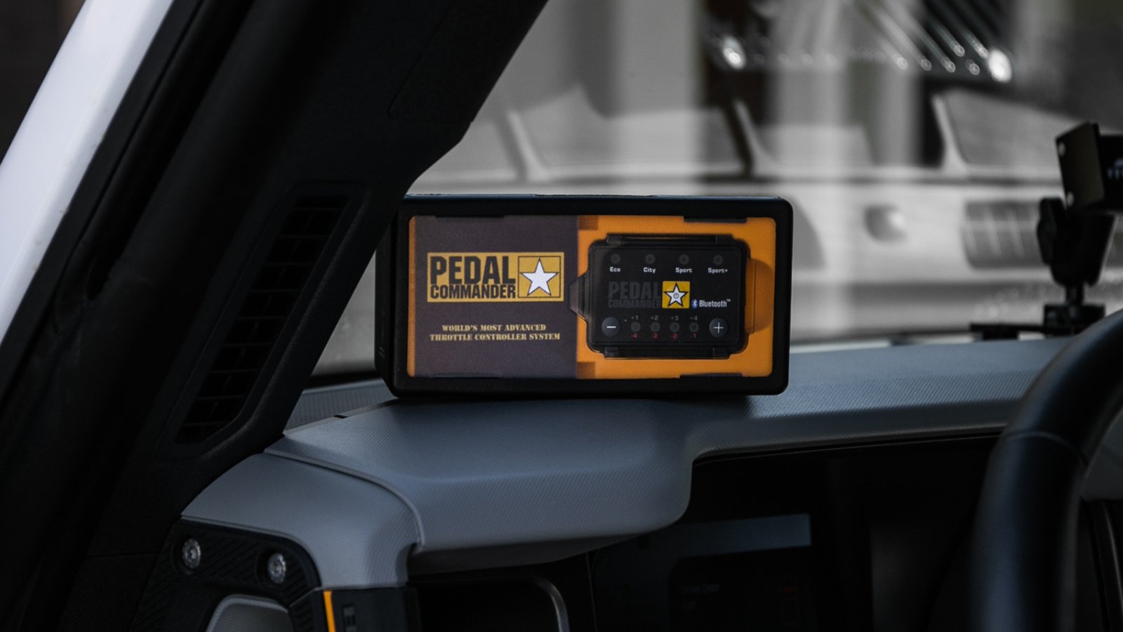 6th Gen Bronco Pedal Commander Review – Improve Throttle Lag